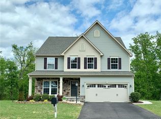 1908 River Ridge Pl, Hopewell, VA 23860