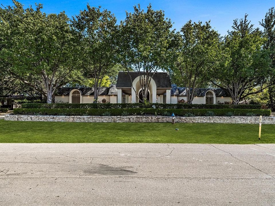 1st image of 9218 Rockbrook Dr