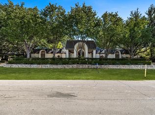 9218 Rockbrook Dr, Dallas, TX 75220