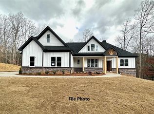 326 Evie Ln, Canton, GA 30115