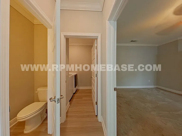 1705 E Gadsden St — Photo 7