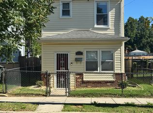 5404 James Pl NE, Washington, DC 20019