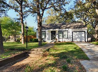 2013 Balsam St, Fort Worth, TX 76111