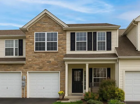 27 Willow Dr, Easton, PA 18045