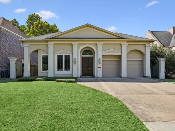1017 Mulberry Ln, Bellaire, TX 77401