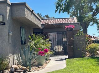 2910 Calle Loreto, Palm Springs, CA 92264