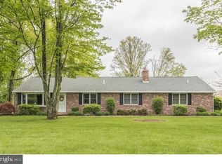 571 Cherry Rd, Souderton, PA 18964