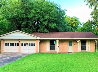 1117 Crestmont Dr, Wharton, TX 77488