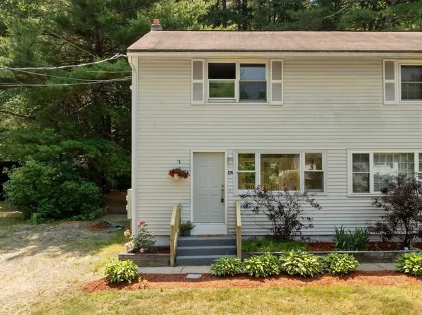 10 Woodburn Road #A, Litchfield, NH 03052
