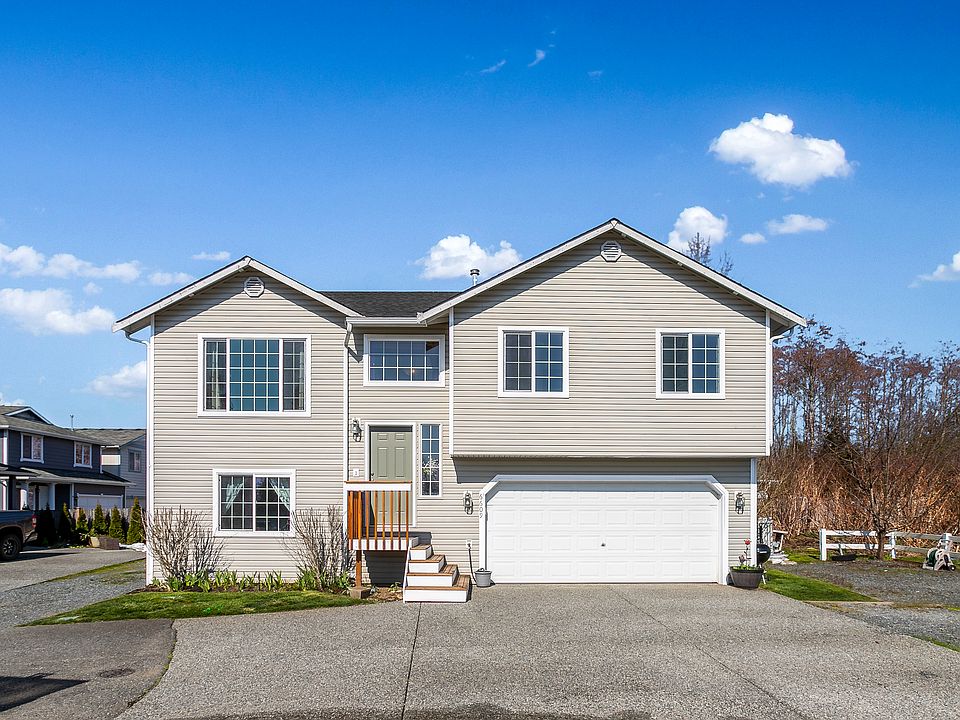 1st image of 6609 78th Pl NE