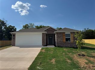 513 Arizona St, Farmington, AR 72730