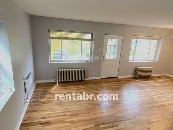 3rd image of 4320 E 12th Ave