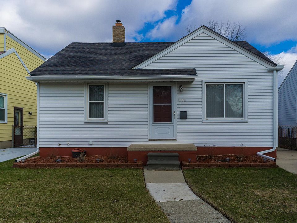 1st image of 1686 Merrill Ave