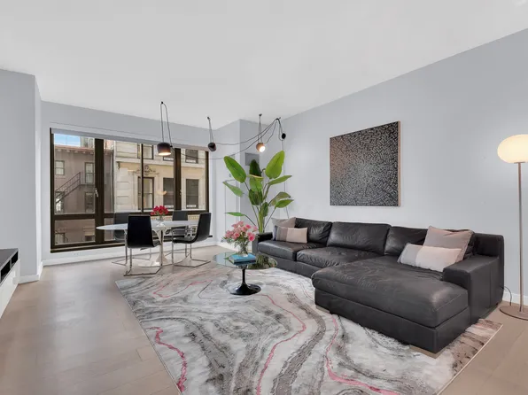 4 West 21st Street 4B image 2 of 8