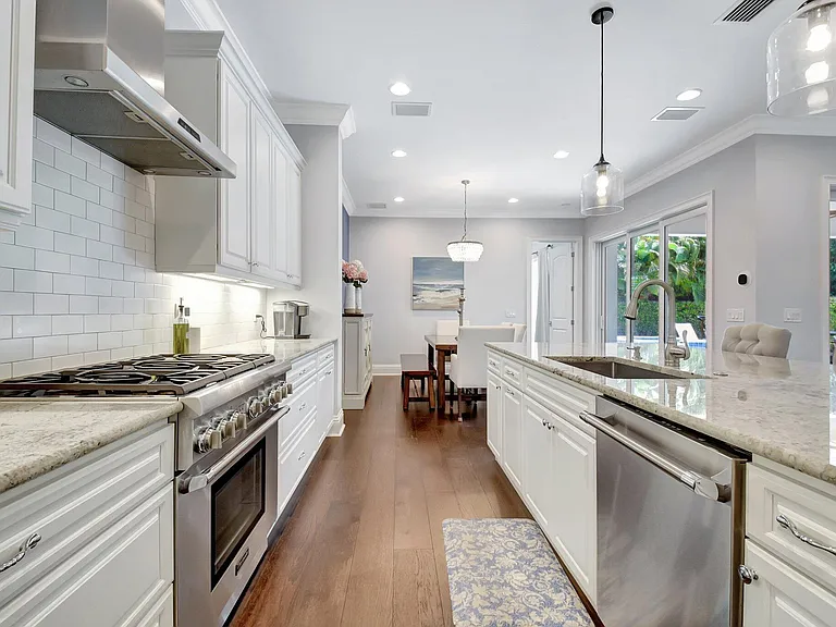 1507 Pine Ln — Photo 9