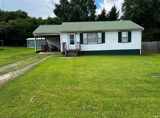 156 Doss St, Altavista, VA 24517