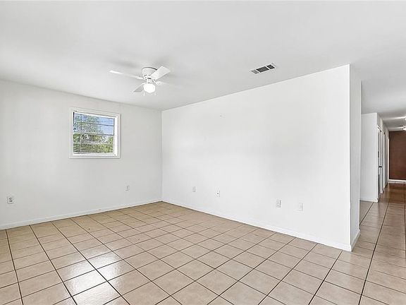 4th image of 2135 Delery St
