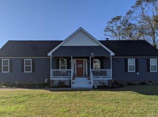 332 S End Rd, Knotts Island, NC 27950