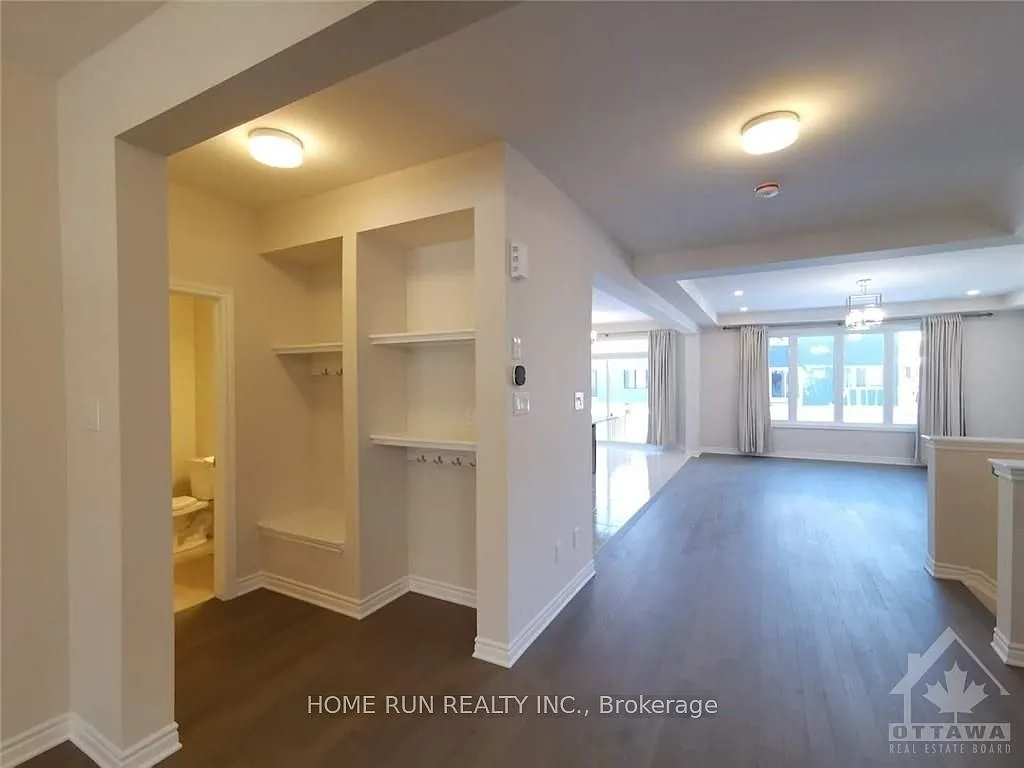4 bed, $3,800 — Photo 2