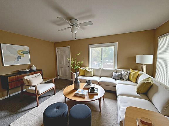3rd image of 1203 E Avenue G