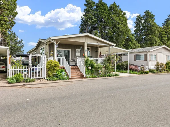 1800 Lakewood Ct Space 63, Eugene, OR 97402