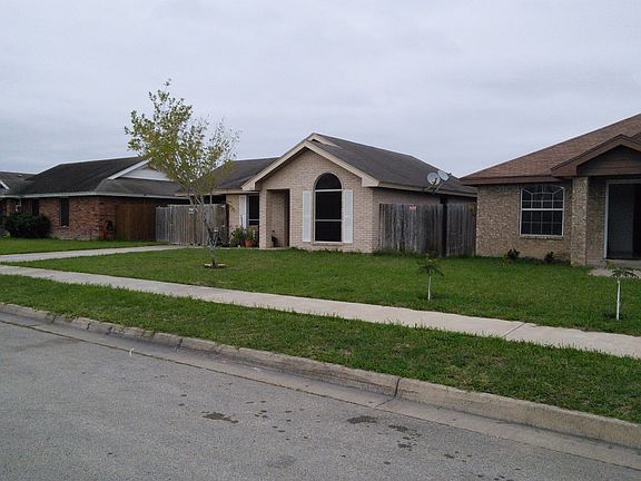 3rd image of 3068 Valletta St