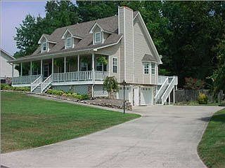 2nd image of 72 Summer Dr