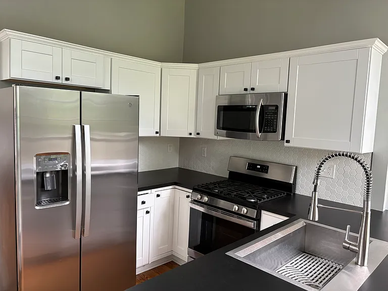 1308 Stratton Ave — Photo 9