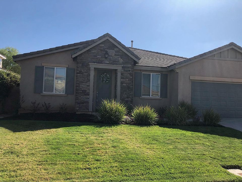 2nd image of 40736 Chantaco Ct