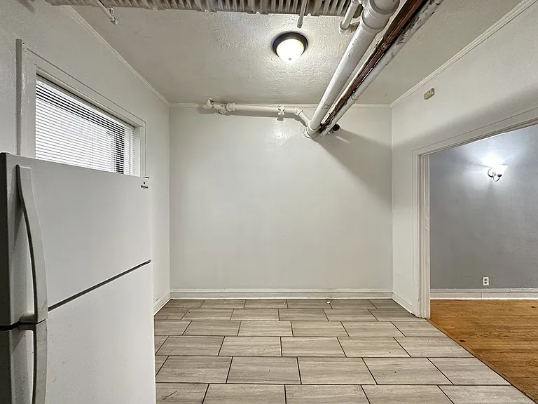 1321.5 W Estes Ave #94 — Photo 7