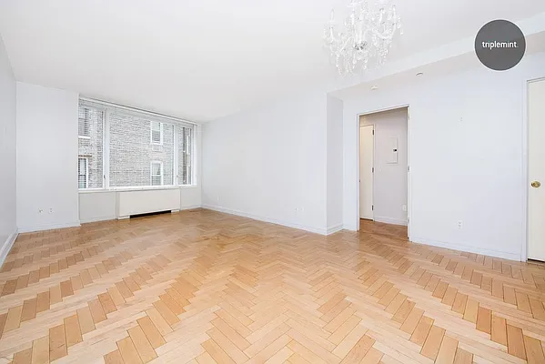 Rented by Triplemint | media 13