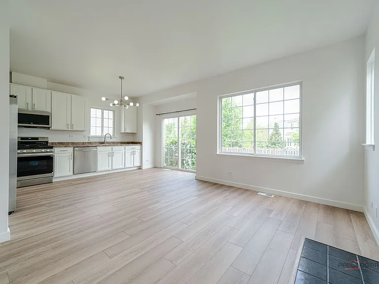 178 W Hampton Dr — Photo 11