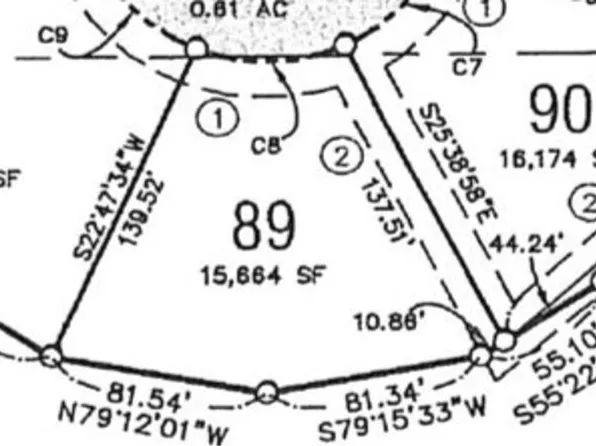 1700 Green Oak Cir, Tiffin, IA 52340