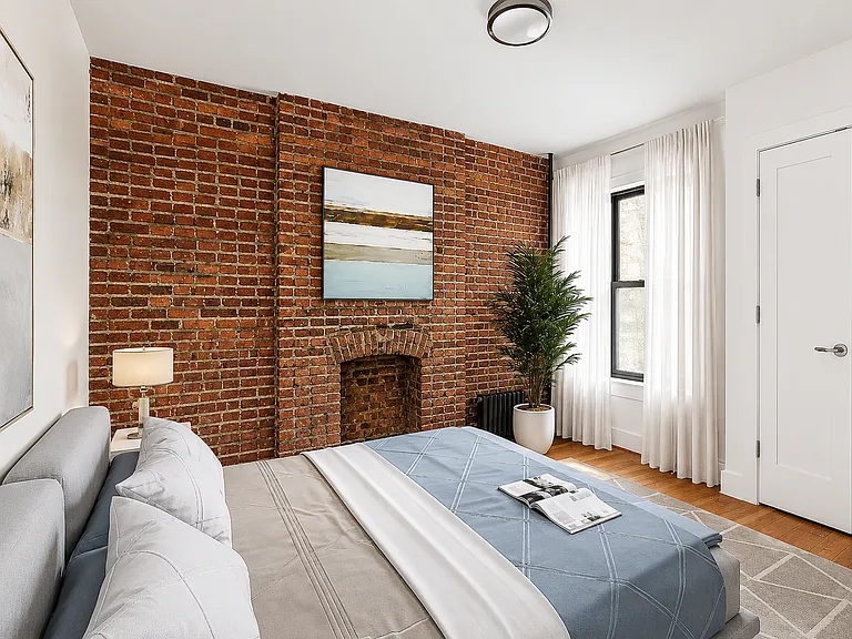 441 1st St #2L — Photo 3