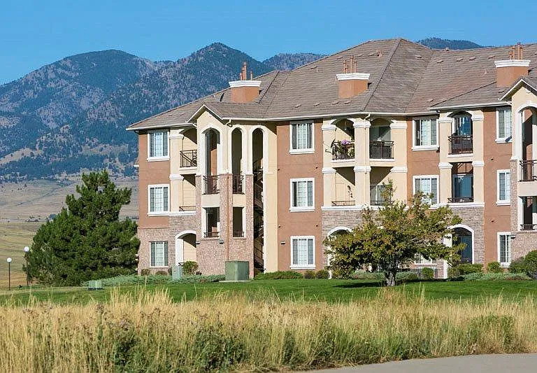 Stonegate Apartments — Photo 5