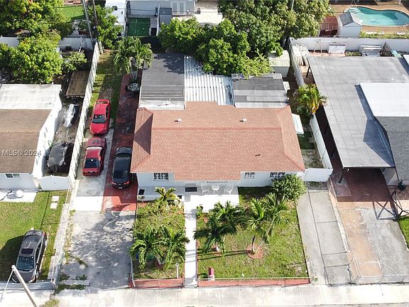 4th image of 4811 NW 190th St