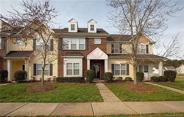 1st image of 2034 Oakstone Dr