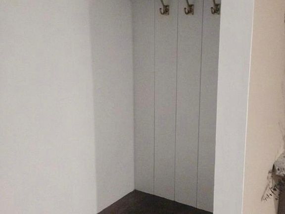 Entry Way Storage