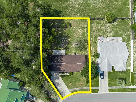 2nd image of 6834 Merganser Dr