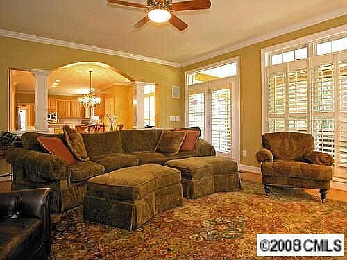 4th image of 305 Stonewater Bay Ln