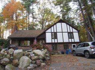 86 Wire Rd, Merrimack, NH 03054