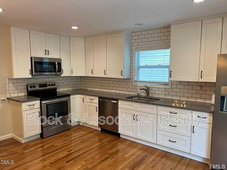 2357 Huron St — Photo 2