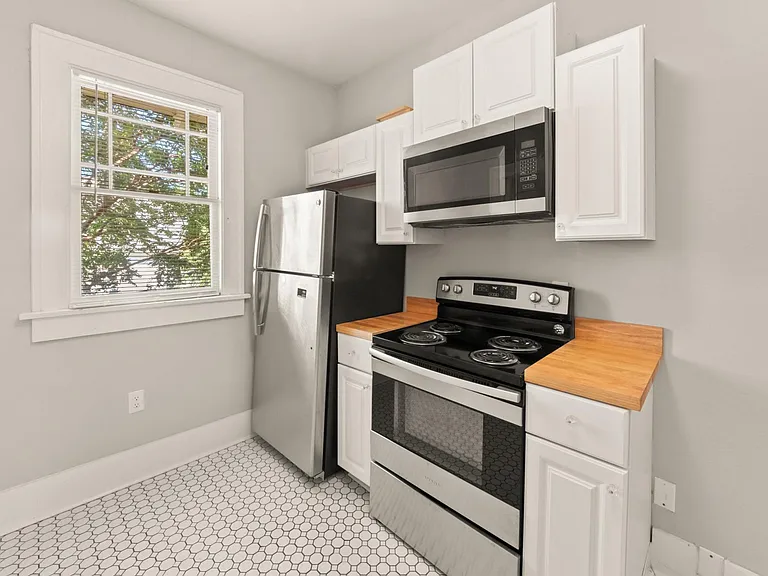 1522 Scott St #1 — Photo 7