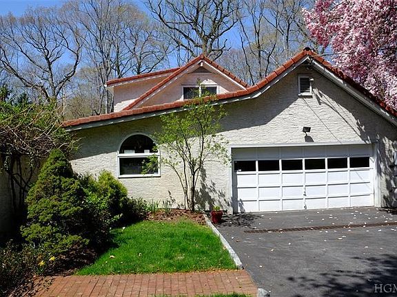 5th image of 10 Paxford Ln