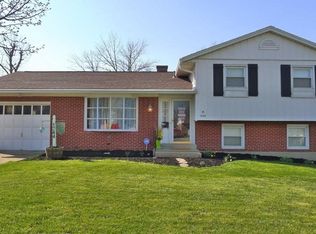 1744 Sunset Dr, Hamilton, OH