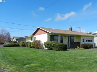 1517 Thompson Rd, Woodburn, OR 97071