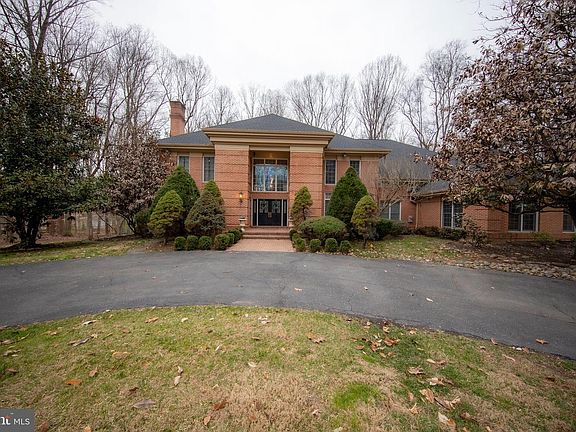 5th image of 10429 Kingsbridge Rd