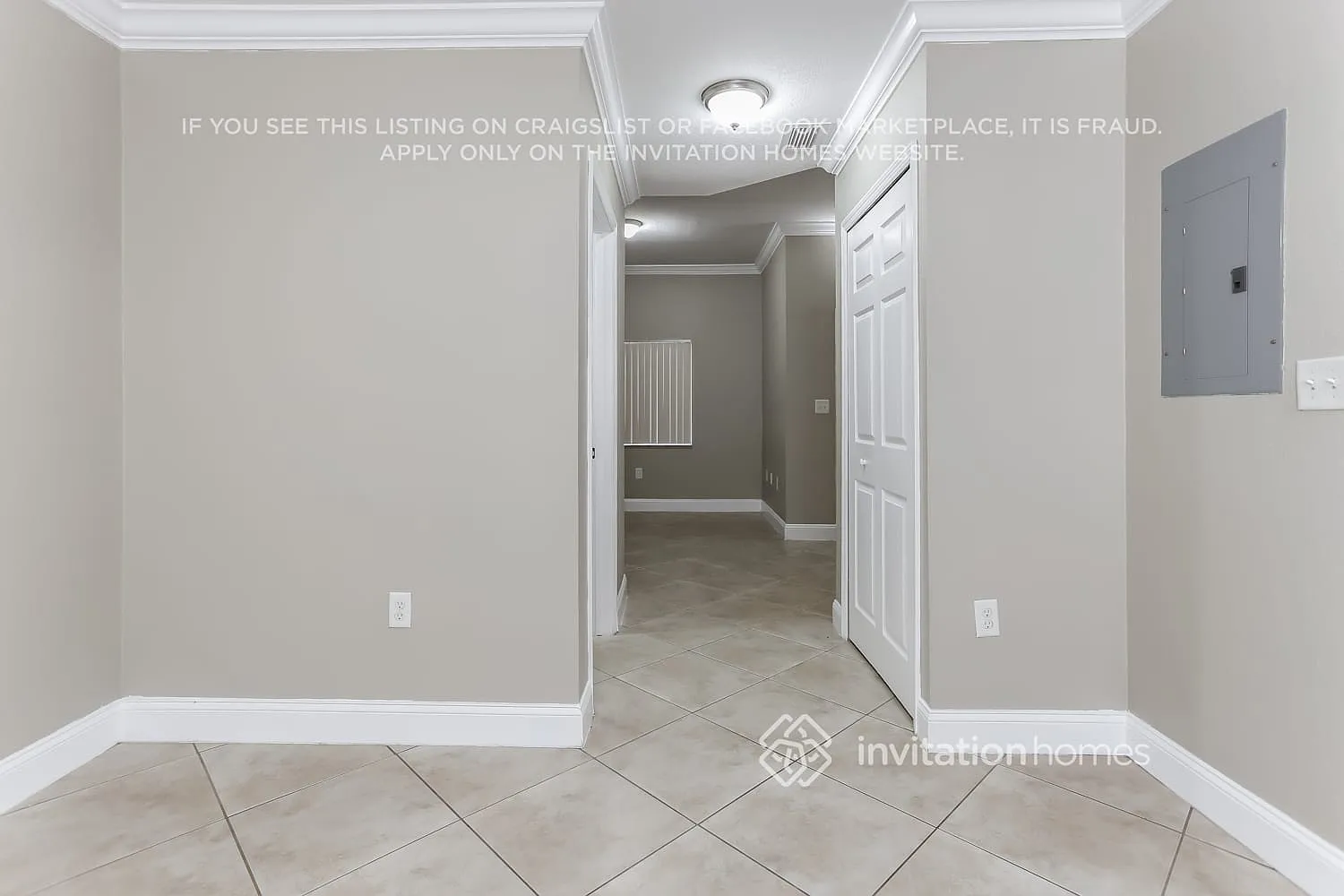 7449 NW 181st St Hialeah, FL 33015 — Photo 2