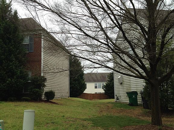 3rd image of 10632 Claude Freeman Dr