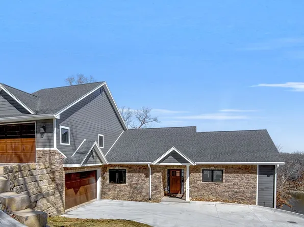 6882 Panorama Rd, Panora, IA 50216